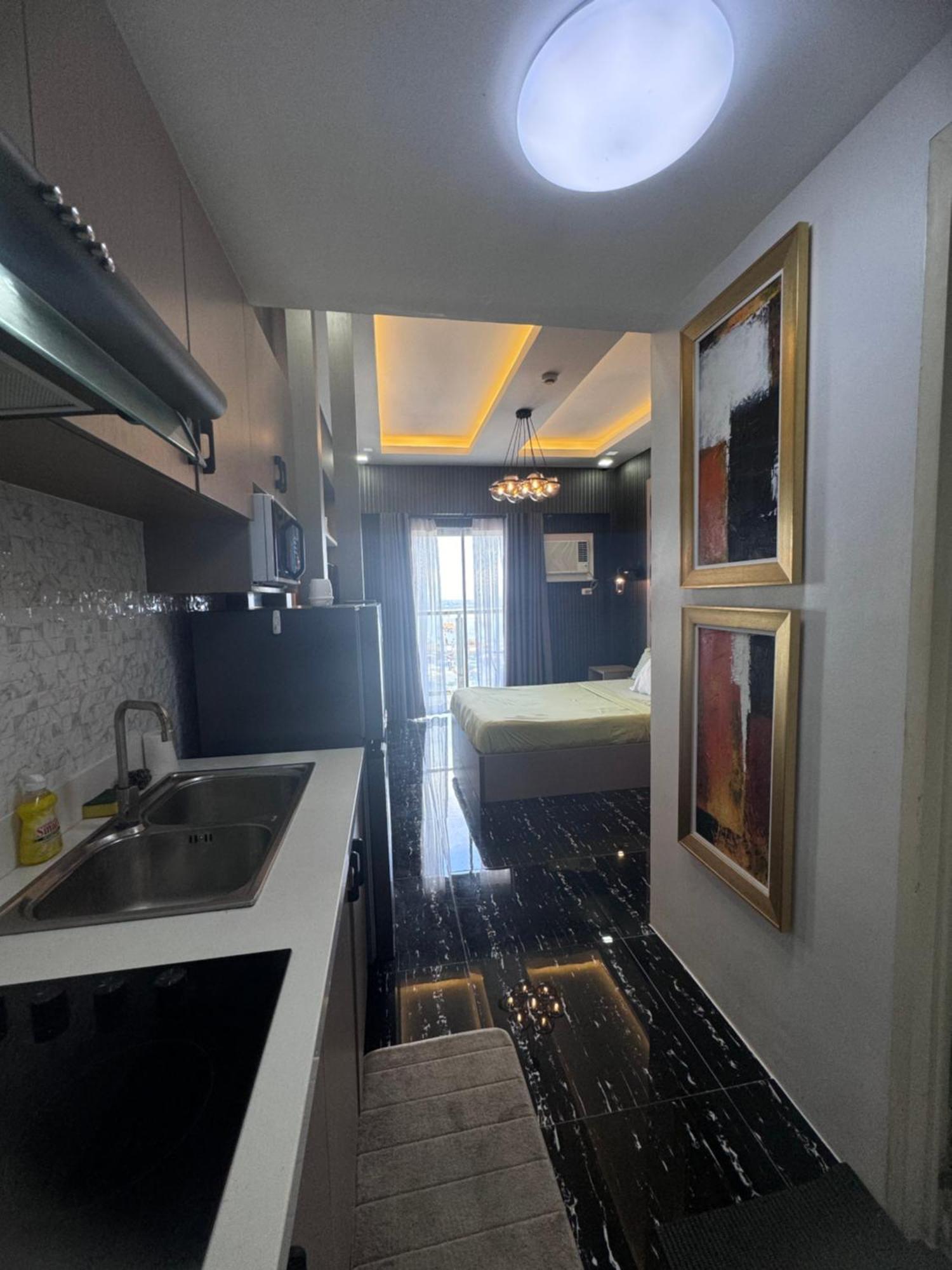 Luxanos Condo Place- Sunvida Tower Cebu Eksteriør bilde